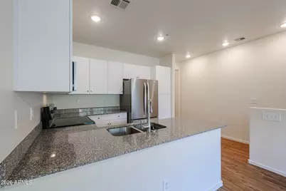 2321 E Hidalgo Avenue, Phoenix, AZ 85040 - Photo 10