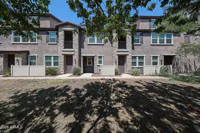 2321 E Hidalgo Avenue, Phoenix, AZ 85040 - Photo 2