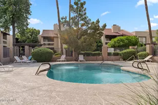 8651 E Royal Palm Rd, Scottsdale, AZ 85258 - Photo 28