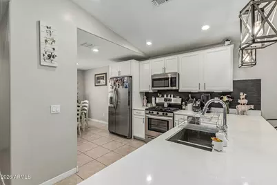 4028 S 95th Lane, Tolleson, AZ 85353 - Photo 14