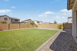 2322 E Palmdale Ln, Gilbert, AZ 85298 - Photo 38