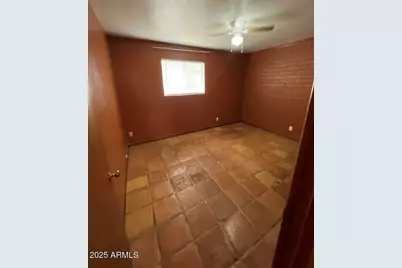 7153 N 57th Drive #Apt 1, Glendale, AZ 85301 - Photo 6