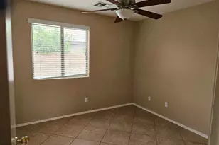 15939 W Central St, Surprise, AZ 85374 - Photo 14