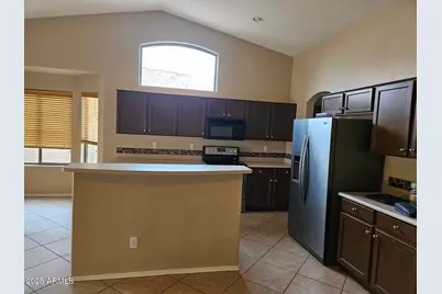 15939 W Central Street, Surprise, AZ 85374 - Photo 6