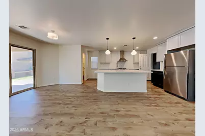 5711 E Adrian Avenue, Mesa, AZ 85206 - Photo 2