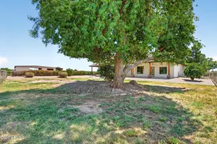 3002 E Sherry Ln, San Tan Valley, AZ 85140 - Photo 14