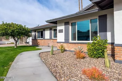 2430 E Hermosa Drive, Tempe, AZ 85282 - Photo 2