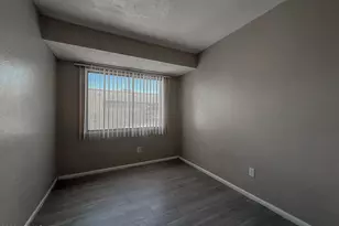 3955 W Wonderview Rd, Phoenix, AZ 85019 - Photo 16