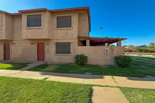 3955 W Wonderview Rd, Phoenix, AZ 85019 - Photo 1