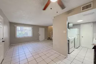 3955 W Wonderview Rd, Phoenix, AZ 85019 - Photo 6