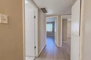 3955 W Wonderview Rd, Phoenix, AZ 85019 - Photo 10