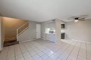 3955 W Wonderview Rd, Phoenix, AZ 85019 - Photo 4
