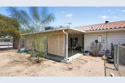 12406 N Banner Court, Sun City, AZ 85351 - Photo 2