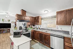 2060 N Center St, Mesa, AZ 85201 - Photo 4