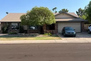 6427 W Shaw Butte Dr, Glendale, AZ 85304 - Photo 1