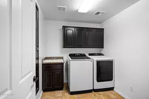 1442 E Catamaran Dr, Gilbert, AZ 85234 - Photo 28