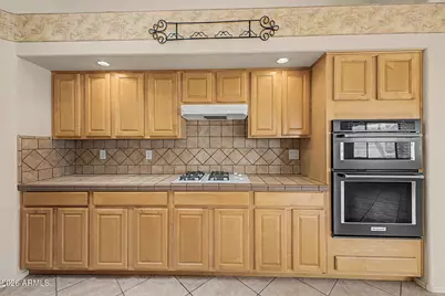 17806 N Becke Lane, Surprise, AZ 85374 - Photo 16