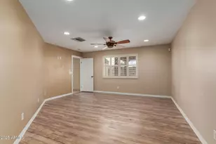4109 E Ahwatukee Dr, Phoenix, AZ 85044 - Photo 18