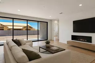 2371 E Aquarius Pl, Chandler, AZ 85249 - Photo 10