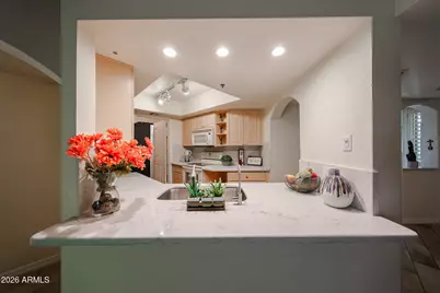 5104 N 32nd Street #343, Phoenix, AZ 85018 - Photo 2