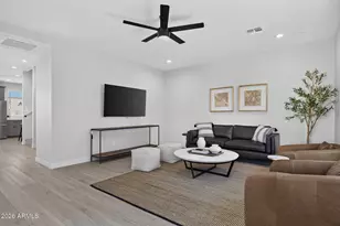 2601 E Clarendon Ave, Phoenix, AZ 85016 - Photo 12