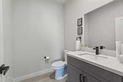 2601 E Clarendon Avenue #5, Phoenix, AZ 85016 - Photo 16