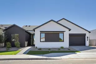 2331 E Aquarius Pl, Chandler, AZ 85249 - Photo 2