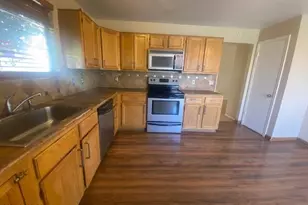1249 E Laurel Ave, Gilbert, AZ 85234 - Photo 16