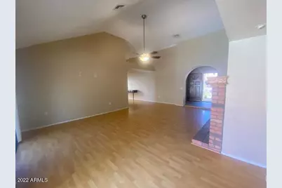 1249 E Laurel Avenue, Gilbert, AZ 85234 - Photo 10