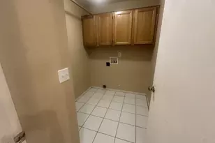 1249 E Laurel Ave, Gilbert, AZ 85234 - Photo 32