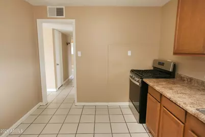 6045 W Marlette Avenue, Glendale, AZ 85301 - Photo 12