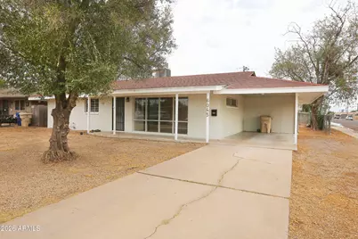 6045 W Marlette Avenue, Glendale, AZ 85301 - Photo 2