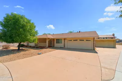 14215 N Boswell Boulevard, Sun City, AZ 85351 - Photo 2