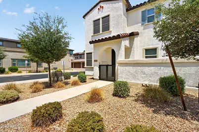 14870 W Encanto Boulevard #1115, Goodyear, AZ 85395 - Photo 2