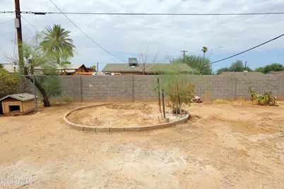 6902 W Wolf Street, Phoenix, AZ 85033 - Photo 22