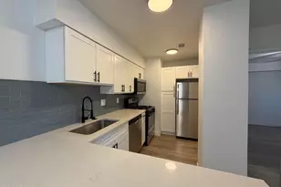 302 E Monte Vista Rd, Phoenix, AZ 85004 - Photo 6