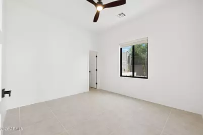 15001 S 5th Avenue, Phoenix, AZ 85045 - Photo 46