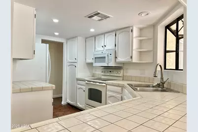 3839 E Cherokee Street, Phoenix, AZ 85044 - Photo 8