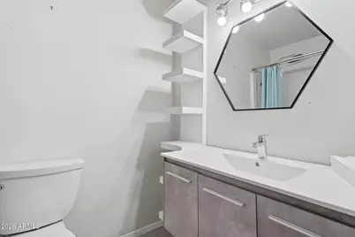 6327 N 34th Lane, Phoenix, AZ 85017 - Photo 22