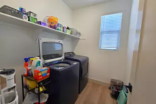9986 W Monterey Way, Avondale, AZ 85392 - Photo 16