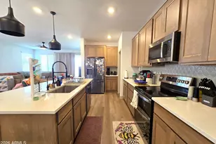 9986 W Monterey Way, Avondale, AZ 85392 - Photo 2