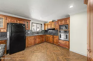 6241 W Highland Ave, Phoenix, AZ 85033 - Photo 4
