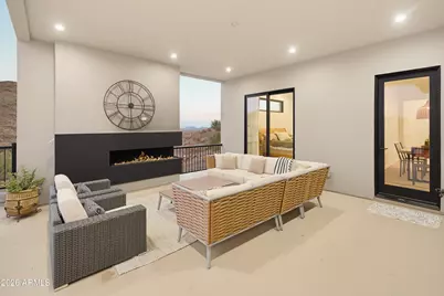 235 W Rock View Road, Phoenix, AZ 85085 - Photo 34