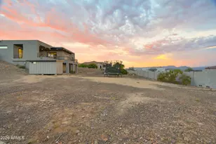235 W Rock View Rd, Phoenix, AZ 85085 - Photo 56
