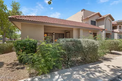 8625 E Belleview Place #1116, Scottsdale, AZ 85257 - Photo 4