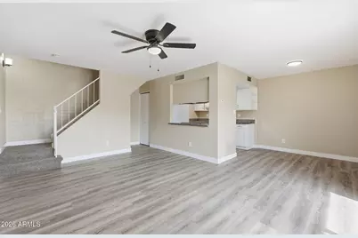 8432 N 34th Drive, Phoenix, AZ 85051 - Photo 12