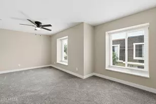 8432 N 34th Dr, Phoenix, AZ 85051 - Photo 18