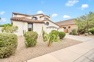 13567 S 183rd Dr, Goodyear, AZ 85338 - Photo 2