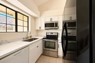 455 S Mesa Dr, Mesa, AZ 85210 - Photo 12