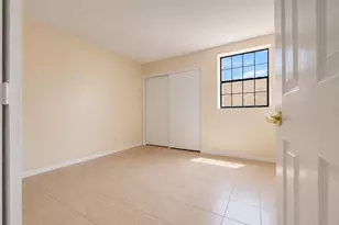 455 S Mesa Dr, Mesa, AZ 85210 - Photo 8